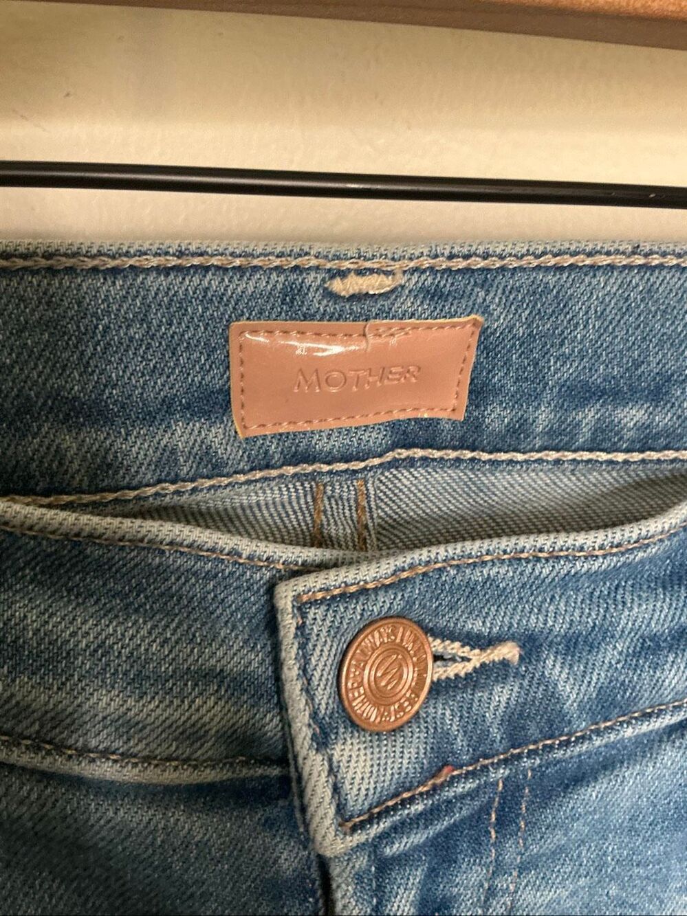 Mother Denim Lil Rambler Zip Flood | Out of the Blue in 27 - Picture 6 of 9